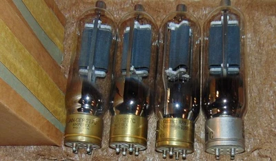 MATCH QUAD 4 NOS NUEVO EN CAJA CEP 217C 217-C AMPEREX TUBOS PLACAS DE CARBONO 38117 UV217C EE. UU. Foto 1 de 4