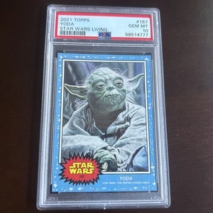 Yoda 2020 Topps Star Wars Living Set #167 - PSA 10 GEM MINT 7943 - Picture 1 of 2