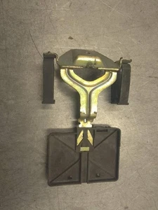 7D0915303 case bracket right for VOLKSWAGEN T4 TRANSPORTER FURGONETA 844334 - Picture 1 of 2