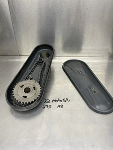71 72 Moto Ski 295 OEM Chain Case Track Cover Chain Gear Chaincase Assembly - Foto 1 di 7