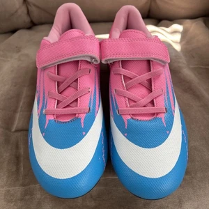 Nuevos botines de fútbol para niños CBuster 3 años EU 35 - Imagen 1 de 5