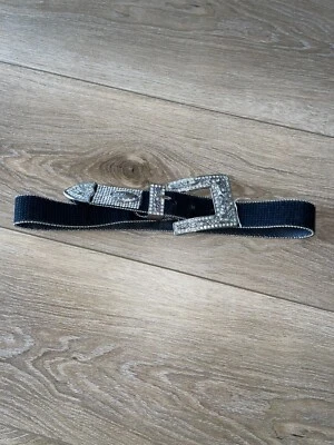 Atlas Mujer "Cinturón Negro Moda". Estrás Bucle talla pequeña Foto 1 de 4