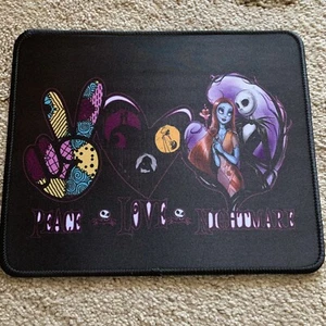 Peace & Love & Nightmare Before Christmas Mouse Pad 10"x8" - Afbeelding 1 van 4