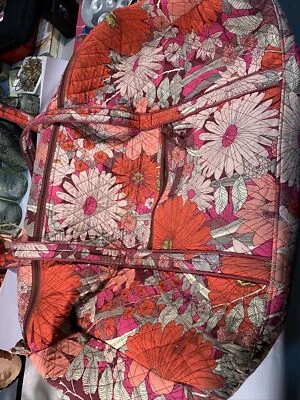 Bolso de Viaje Vera Bradley XL Rojo Floral Lona Fin de Semana 22' L x 11" H x 10" de Profundidad Foto 1 de 4