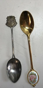 1911 Collector's Spoon Goldtone Spoon - Picture 1 of 3