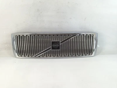 Parachoques parrilla delantera Volvo V90 1997-1998 no incluido MJUNI Foto 1 de 4