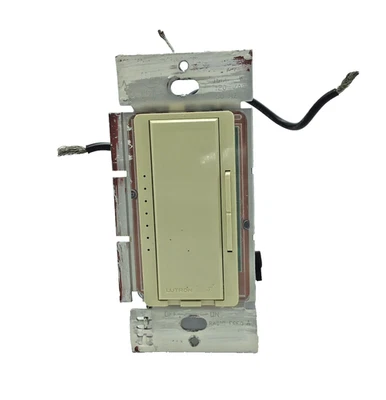 Lutron Radio RA RA-1000L atenuador monopolar 1000 vatios (marfil) Foto 1 de 2