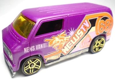 2013 HOT WHEELS HW CUSTOM '77 DODGE VAN CHANNEL 68 NEWS TV PURPLE DIECAST 2 5/8" - Image 1 of 4