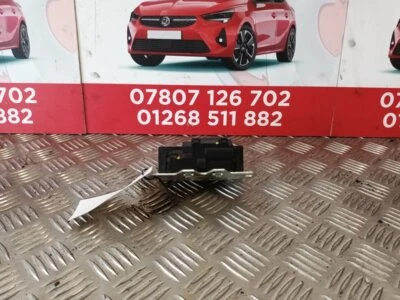 VAUXHALL INSIGNIA ELITE NAV E5 4 DOHC  2008-2017 1796 BOOTLID LOCK MECH 13276273 — 第 1/3 张图片