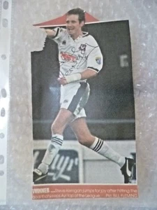 Original Hand Signed Press Cutting- STEVE KERRIGAN- Footballer Action photo - Picture 1 of 2