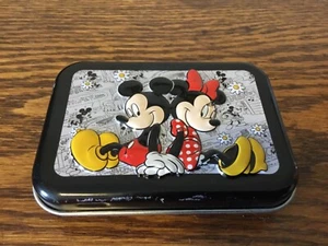 2014 Disney Collector’s Series #6 Mickey & Minnie Mouse Black Tin w/ 20 Buds - Picture 1 of 2