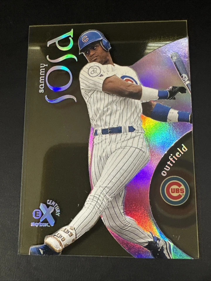 Sammy Sosa #5  - 1999 Skybox EX Century - Cubs - Image 1 of 4