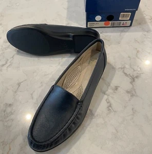 SAS Simplify Navy 8 Narrow, Women's Shoes Brand New In Box Save Big - Picture 1 of 5
