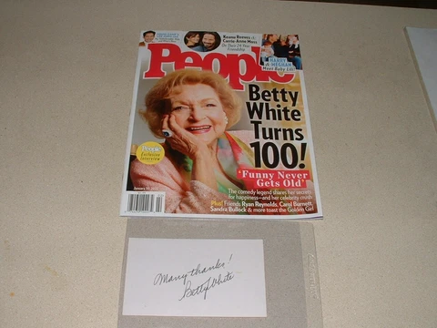 BETTY WHITE AUTO,SIGNED CUT/CARD AND COMPLETE JAN 10, 2022 PEOPLE MAGAZINE Cover