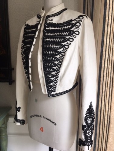 Rara giacca in peplum militare ALEXANDER McQUEEN bianca nera in perfette condizioni taglia 46 12