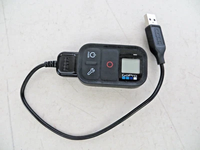 GoPro Rmmw2 Smart Remote w/ Charger - Lightly Used - Image 1 of 3