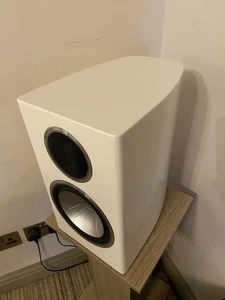 Monitor Audio Gold GX100 speakers (Gloss White) - Picture 1 of 7