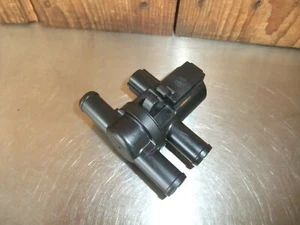Kawasaki ZZR1400 A7F 2007 Atemschutzventil sehr guter Zustand #192 - Bild 1 von 2