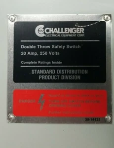 Challenger D221NFC Non-fusible Double Throw Safety Switch 30A 240V 2 polig Typ1 - Bild 1 von 6
