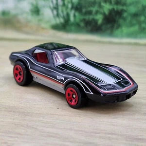 Coche Modelo Diecast Hot Wheels Corvette Stingray 1/64 (53) Excelente Estado - Imagen 1 de 6