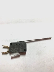 MICROSWITCH EQUAL WITH 2 1/4" LEVER 16A 250 RATING MALE QDC TERMINALS - Picture 1 of 1