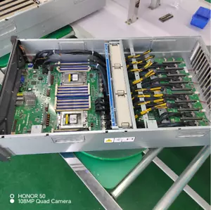 8GPU PCIe4.0 X16 bandwidth Server ASRock RACK GENOA2D24G-2L+ AMD 9684X + 768GB - Picture 1 of 5