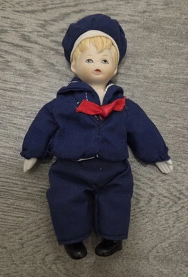Muñeca Russ Vintage Sailor Boy Bisque Porcelana (Pequeña 4") Foto 1 de 2
