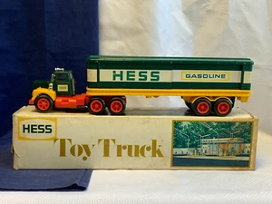 Vtg 1976 Hess Gasoline Toy Truck in Box Fuel Tanker Vehicle Amerada Co *UNTESTED - Picture 1 of 24