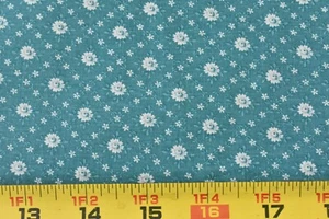 28" Long, Vintage, Cream Floral Lattice on Green Cotton, Concord, Kessler, V59 - Picture 1 of 5