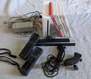 Wii Console Bundle with Games & Controllers - Picture 1 of 12
