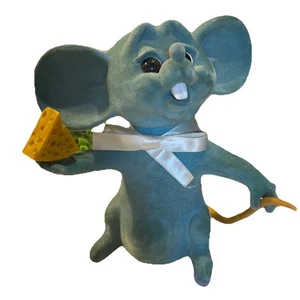 Vintage RAREHTF Royalty Design of Florida 1960’s Blue Flocked Plastic Mouse Bank - Picture 1 of 8