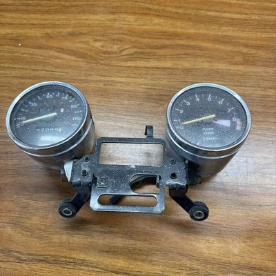 Honda VT700 1985 Shadow H1112-1) velocímetro medidor de temperatura panel de instrumentos Foto 1 de 4