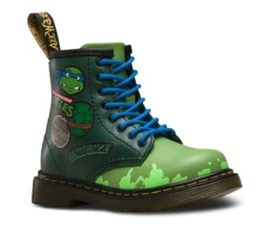 Dr. Martens Kids 6 Loch Brooklee Leo J L Green Hero Turtles - Picture 1 of 30