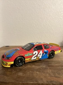 Cookie Monster Sesame Street Chevrolet Jeff Gordon# 24 NASCAR 1.18 Die-Cast Toy - Picture 1 of 24