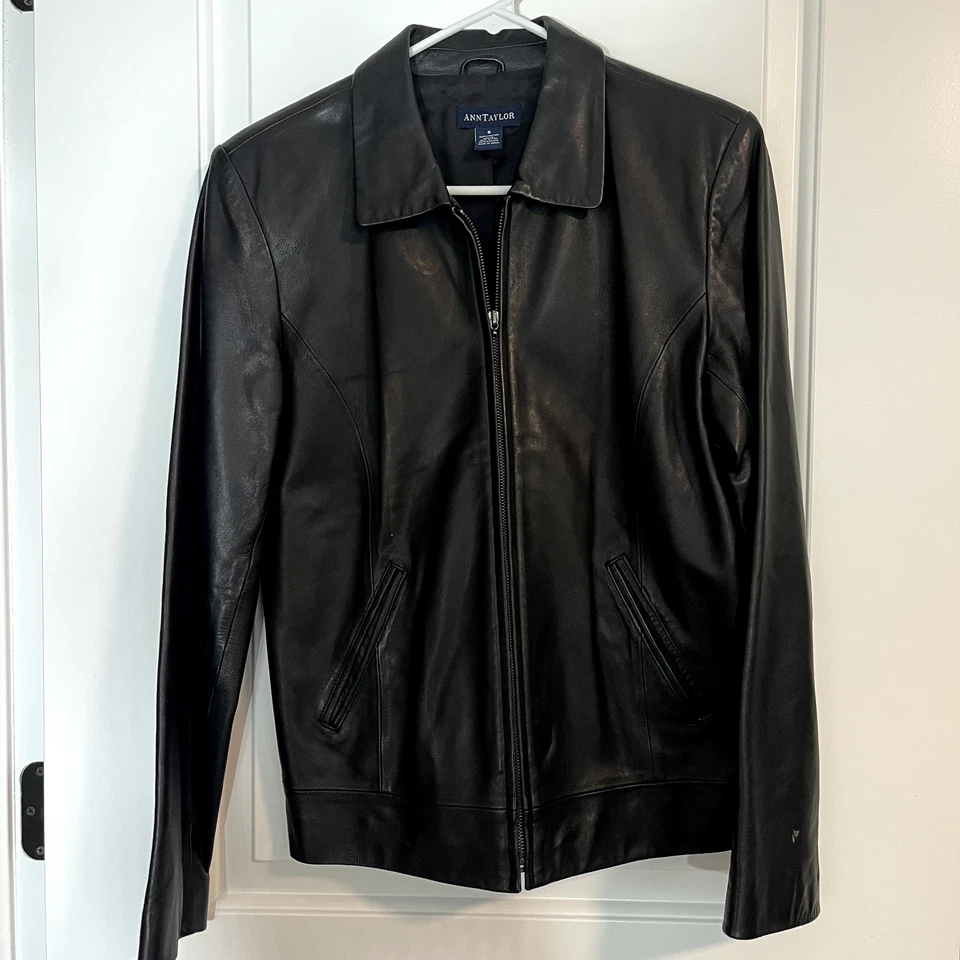 Chaqueta vintage Ann Taylor para mujer pequeña de cuero negro estilo motocicleta abrigo Foto 1 de 3