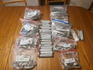 Welch Allyn. Rusch. Ohio. Etc. Laryngoskop Konvolut. Mil & Mac Klingen. RIESIGES KONVOLUT. - Bild 1 von 15