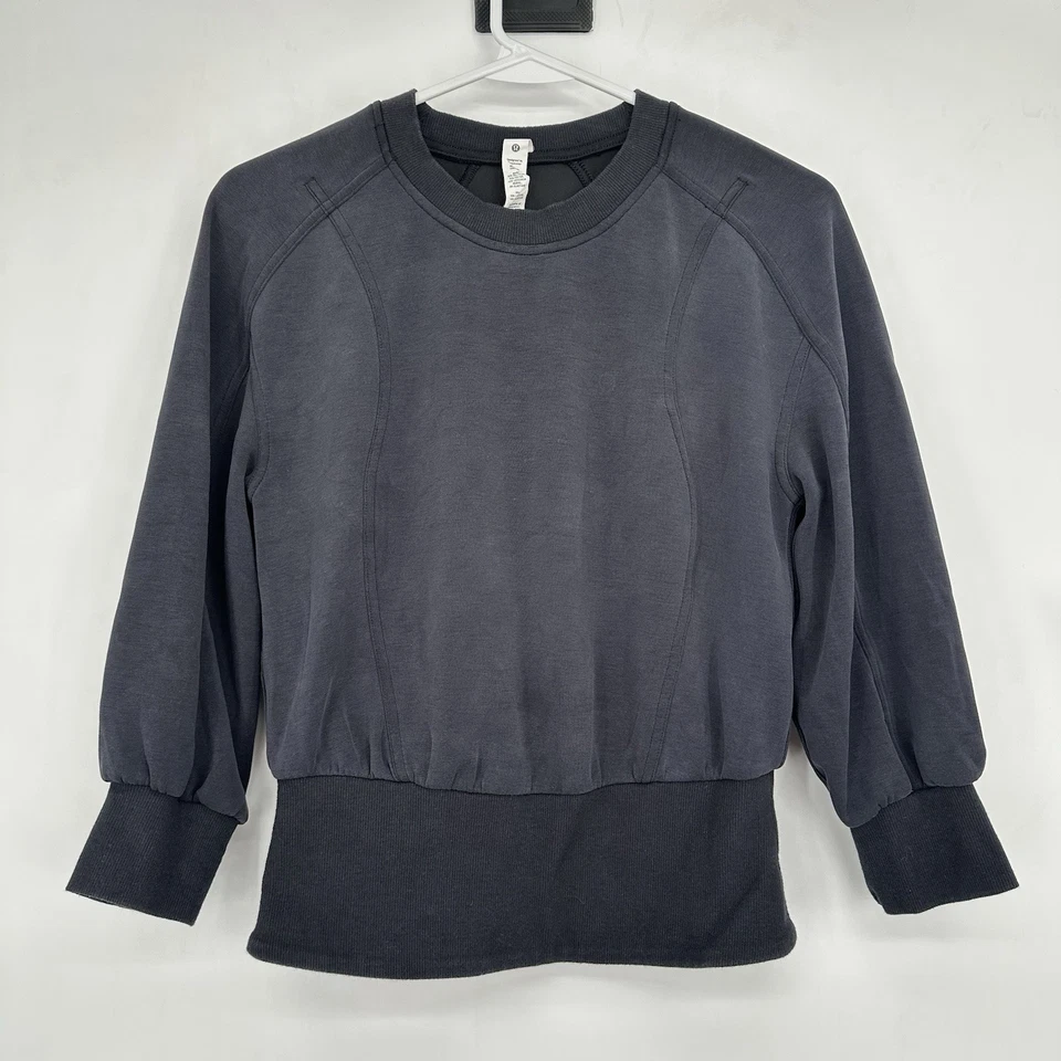 Pullover para mujer Lululemon Softstreme dobladillo acanalado negro minimalista Athleisure 4 Foto 1 de 4