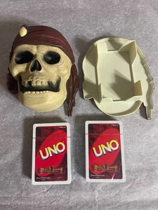 Pirati dei Caraibi Uno Cards Astuccio Teschio e Mazzi di Carte Mai Aperti - Foto 1 di 3