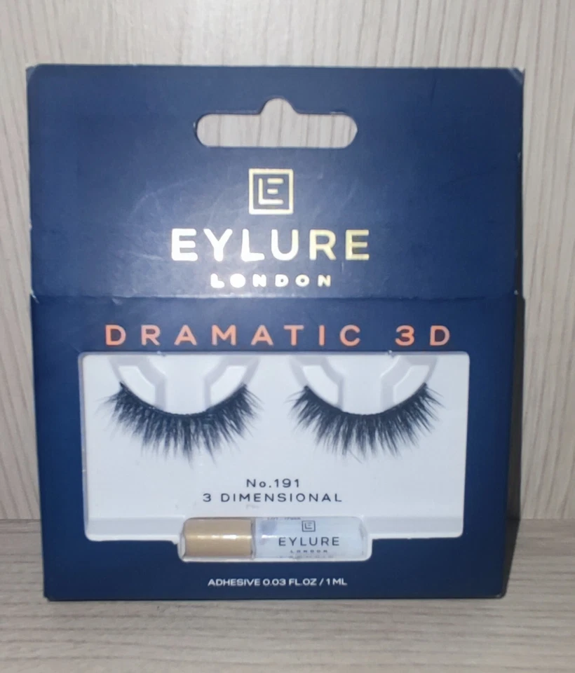 Eylure Dramatic 3D Strip Lashes - No 191 - Multi Layered False Lashes with Glue - Image 1 of 1