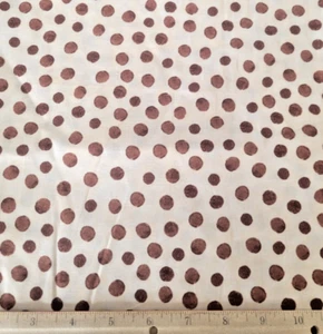 Giraffe Looking Polka Dots On a Beige Background Cotton Fabric 29 inches - Picture 1 of 4