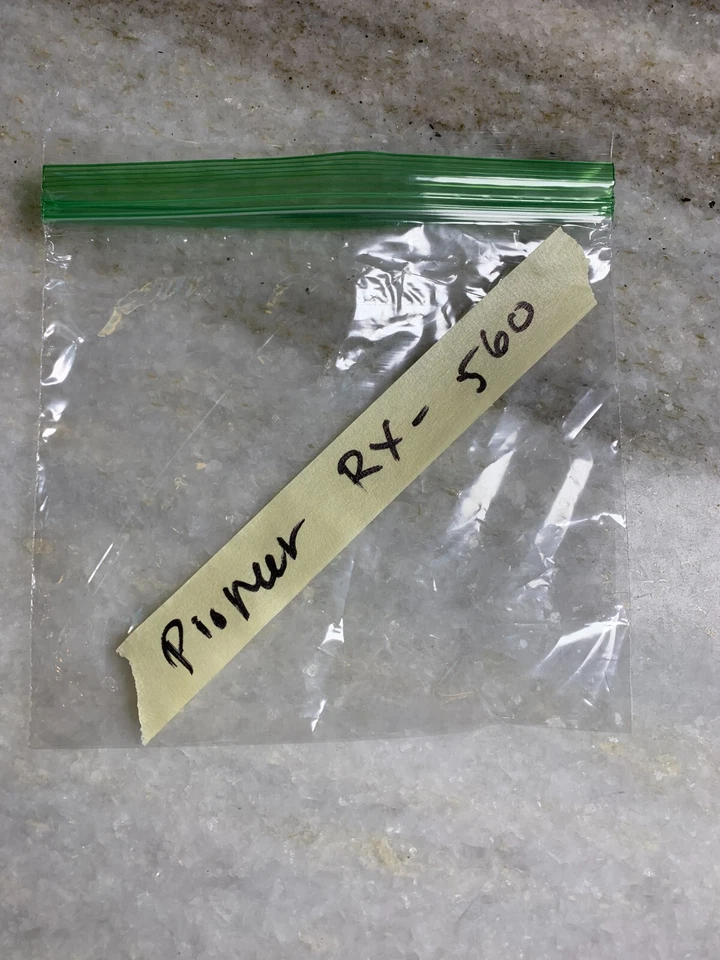 Piezas Pioneer RX-560: dial de perilla de volumen, volumen trasero, balance de entrada o equilibrio Foto 1 de 1