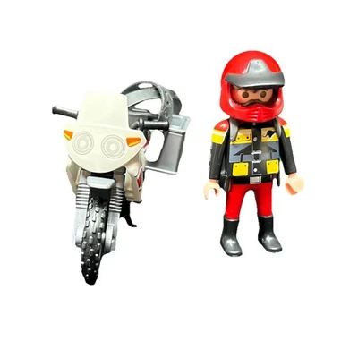 Playmobil Verano Divertido Motociclista en Camping Set #5438 Motociclista y Motocicleta Solo Foto 1 de 4