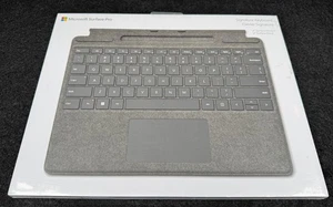 Microsoft Surface Pro Signature Tablet Keyboard Folio Alcantara 8XB-00061 (NEW) - Picture 1 of 2