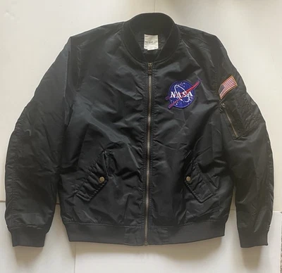 Chaqueta de bombardero para hombre H&M talla XL negra logotipo de la NASA ropa exterior informal otoño Foto 1 de 4
