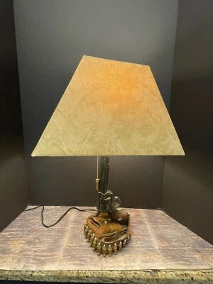 Western Six Shooter Revolver Gun With Holster & Ammo Belt Base Table Lamp - Image 1 of 4