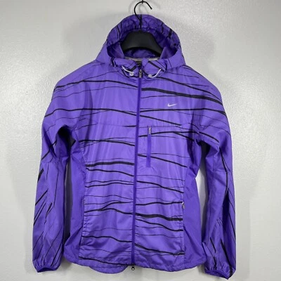 Chaqueta cortavientos ligera de malla para correr Nike púrpura negra a rayas talla mediana Foto 1 de 4