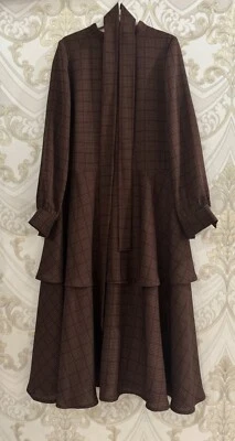 Vestido clássico marrom tamanho 48 chiffon - Imagem 1 de 2