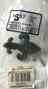Lola & Company Fleur D'Lis Venetian Bronze Rectangular Traditional Cabinet Knob - Picture 1 of 2