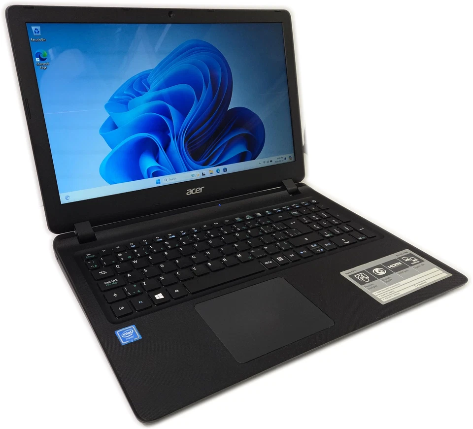 ACER Aspire ES1-533 15.6" Notebook Laptop Celeron N3350 1.1GHz 4GB 500GB Win 11 - Image 1 of 4