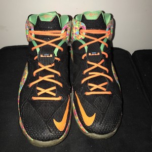 lebron sneakers womens
